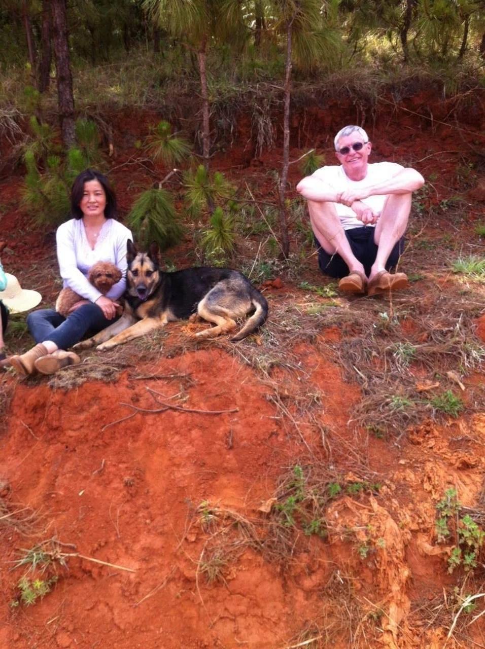 奈斯和妻子在云南東川打造了一個名叫“卡比杉”的農(nóng)場。