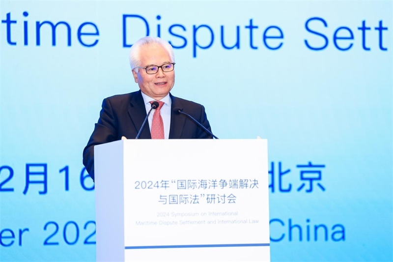 華陽海洋研究中心理事長、中國南海研究院學(xué)術(shù)委員會主席吳士存在開幕式致歡迎辭。華陽海洋研究中心供圖