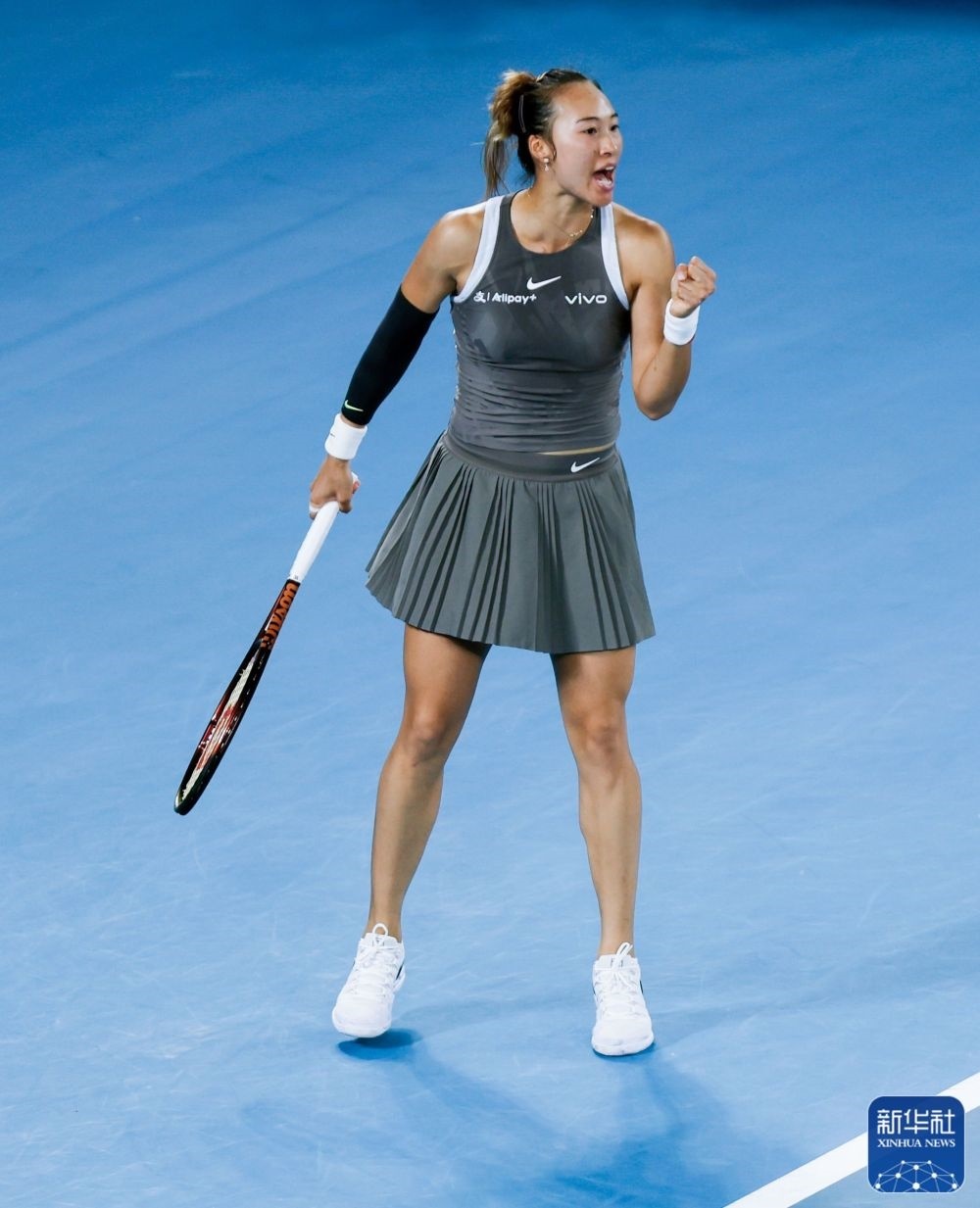 ↑鄭欽文在比賽中慶祝得分。新華社記者 馬平 攝