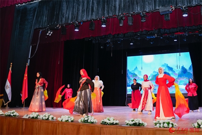 新春慶典活動現(xiàn)場。人民網(wǎng) 塔里克·易卜拉欣攝