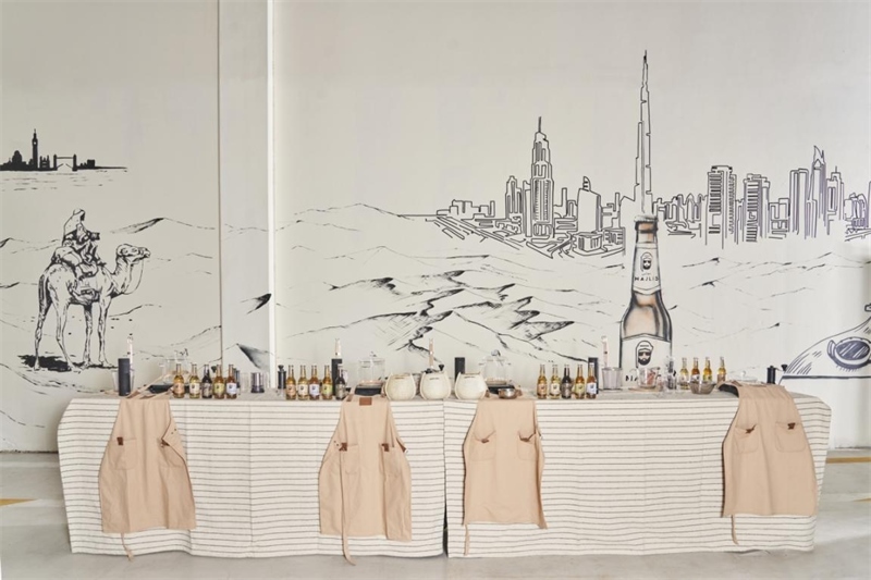 工廠內(nèi)設(shè)有互動(dòng)區(qū)，參觀訪客可以親手制作麥芽飲料，受訪對(duì)象供圖