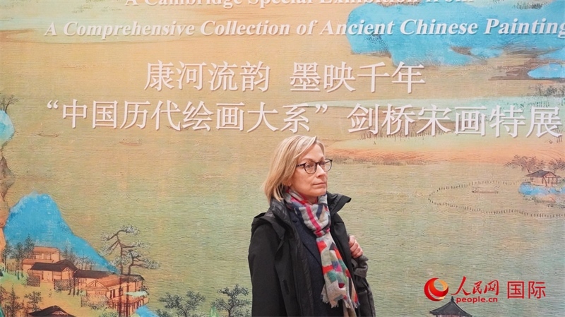 宋畫特展吸引英國學(xué)者。徐量攝