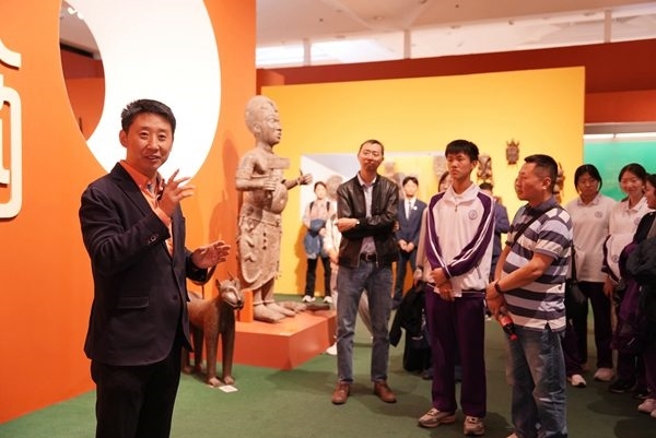 清華附中永豐學(xué)校家校共育活動(dòng)舉行。校方供圖