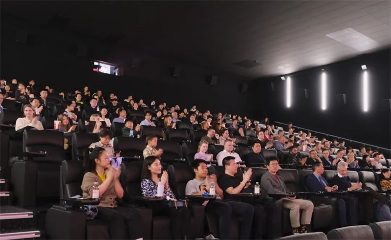 觀影現(xiàn)場(chǎng)。中國駐丹麥大使館供圖