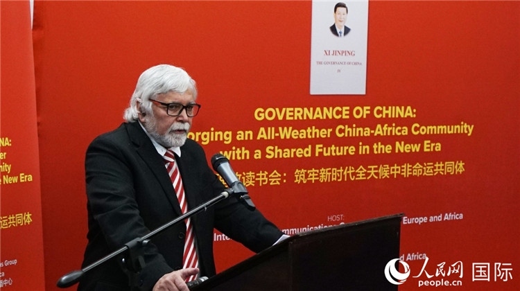 南部非洲科學(xué)、工程、技術(shù)、教育協(xié)會(huì)執(zhí)行副總裁楊煥嶺。人民網(wǎng) 劉暢攝