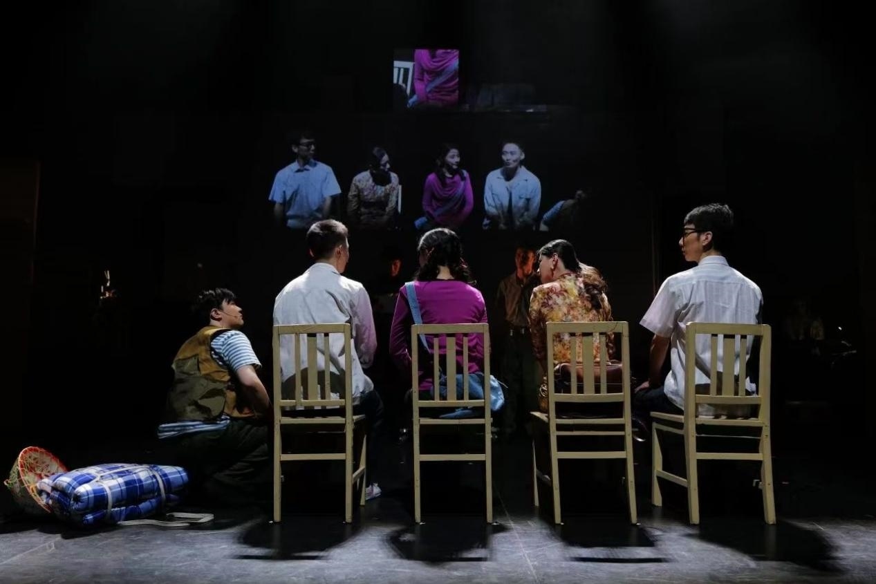 《布吉出租屋》劇照。國家話劇院供圖