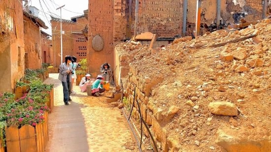 川美學(xué)生戶外實(shí)踐。